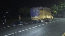 Oknum Anggota Polsek Merawang Alami Kecelakaan di Jalan Kenanga Sungailiat, Sopir Truk Diduga Tak Miliki SIM